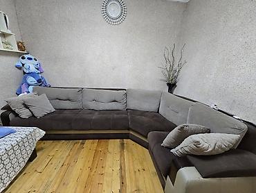 İşlənmiş, Masa və oturacaqlar, Kredit yoxdur, İtaliya