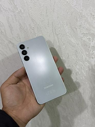 dekko plus: Samsung Galaxy A16, Б/у, 128 ГБ, цвет - Серебристый, 2 SIM — 1