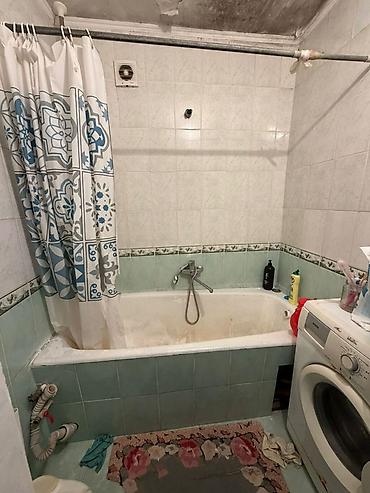 Продажа квартир: 3 комнаты, 70 м², 2 этаж — 3