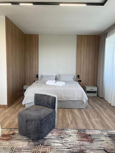 ещё квартиру: Студия, 75 м², 3 этаж, Свежий ремонт — 2
