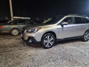 Subaru Outback: 2018 г., 2.5 л, Типтроник, Бензин, Универсал