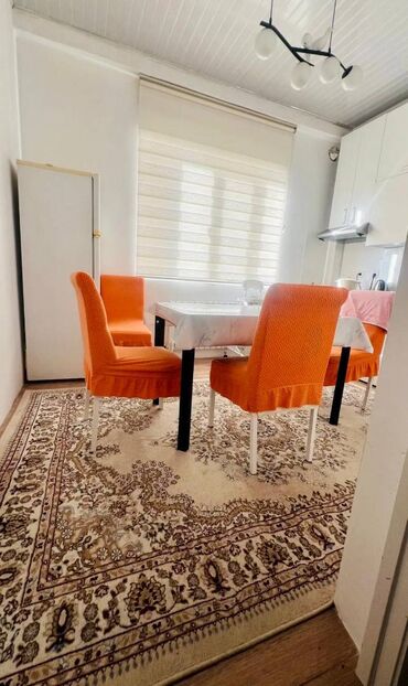 ак ордо жер уй: 2 комнаты, 80 м², Индивидуалка, 3 этаж, Косметический ремонт