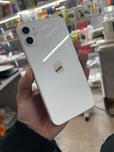 продаю айфон xs: IPhone 11, Б/у, 128 ГБ, 87 %