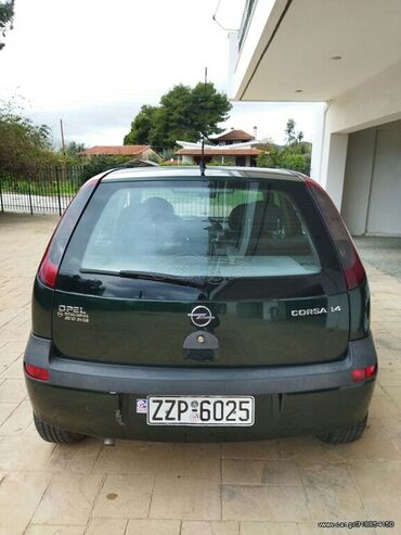 Transport: Opel Corsa: 1.4 l | 2001 year 87880 km. Hatchback