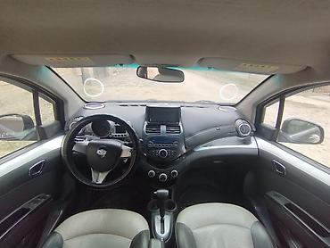 разбитые авто: Chevrolet Spark: 2010 г., 1 л, Автомат, Бензин, Хэтчбэк — 9