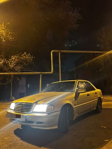 Mercedes-Benz: Salam. Maşin şəxsidir. İline göre yaxşı vəziyyətdədir. Şəkildən də — 3