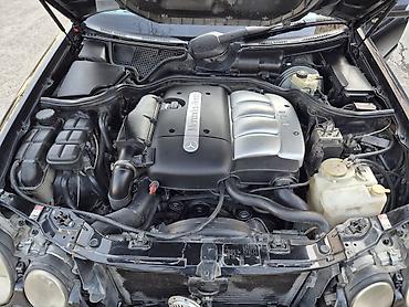 mersedes manitor: Mercedes-Benz E-Class: 2.2 l | 2000 il Sedan — 10