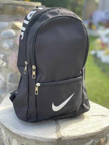 Sportske torbe i rančevi: 2000 na lalafo.rs — 9 Sportske torbe i rančevi: 2000 — 9