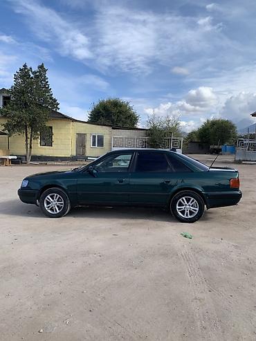 гаражные распродажа: Audi 100: 1992 г., 2 л, Механика, Бензин, Седан — 5