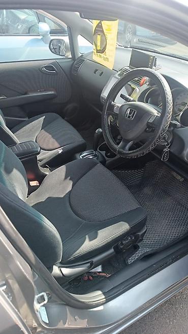 Honda: Honda Fit: 2003 г., Вариатор, Бензин, Хэтчбэк — 11