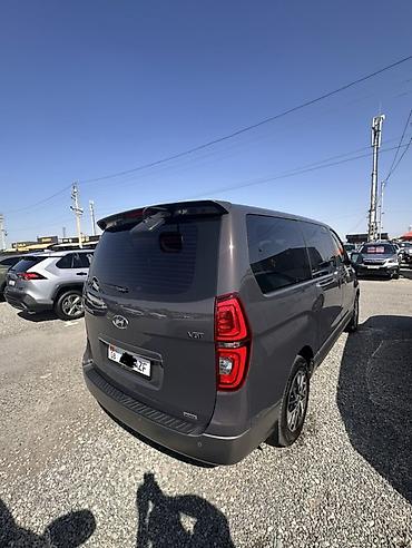 Продажа авто: Hyundai Starex: 2019 г., 2.5 л, Автомат, Дизель, Минивэн — 5