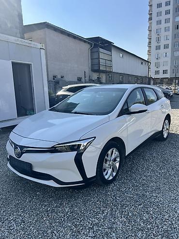 електро мобиль автомобиля: Buick : 2023 г., Автомат, Электромобиль, Универсал — 3