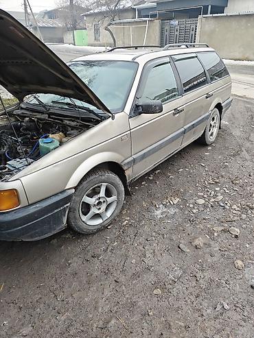 e klass: Volkswagen Passat Variant: 1990 г., 1.8 л, Механика, Бензин, Универсал — 5