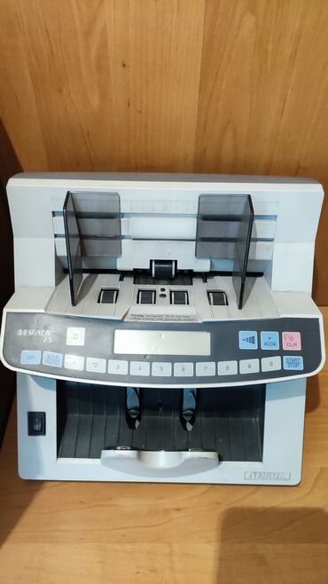 Другая автоэлектроника: Продаю счётные машинки фирмы Magner в рабочем состоянии