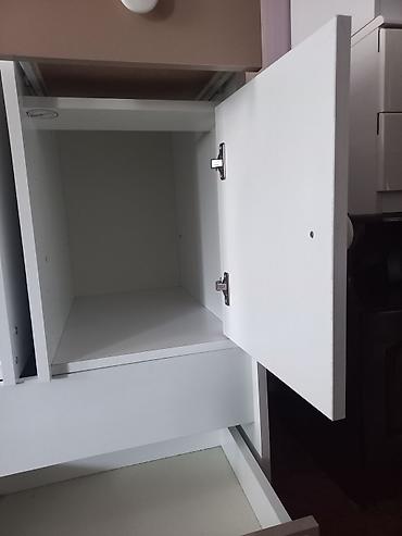 chicco beşik: Oğlan və qız üçün, İşlənmiş, Dördbucaq, Beşik, Dəst ilə, Matras ilə, Yellənmə mexanizmi ilə — 3