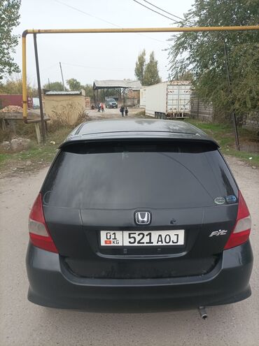 ист фит: Honda Fit: 2003 г., 1.3 л, Вариатор, Бензин, Хэтчбэк