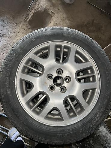 линолеум для авто: Колеса в сборе 205 / 55 / R 16, Зима, Б/у, Комплект, Легковые, Литые, отверстий - 5 — 2