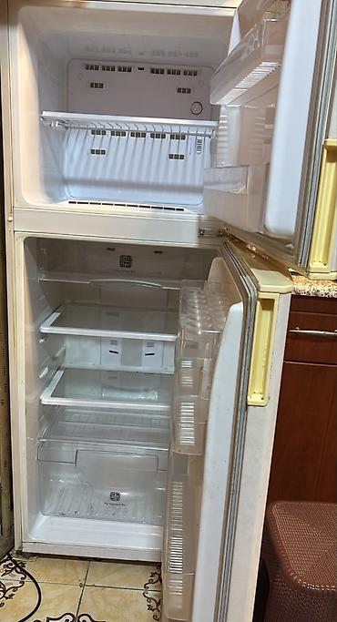 Холодильники: Soyuducu samsung islek vezyetde qiymet 200 unvan Sebail(2636)Nahide — 2