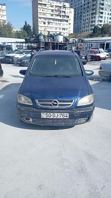 opel omega: Opel Zafira: 2.2 l | 2003 il 517500 km Van/Minivan — 1