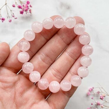 серебряные браслеты с натуральными камнями: Розовый кварц - это камень мудрости по отношению к друг другу. Это не