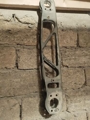 Digər kuzov detalları: Bmw e36 ehtiyat hissələri var her bir ehtiyat hissələri var 1.8m40 — 4