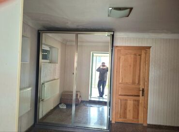 Həyət evləri və villaların satışı: 3 otaqlı, 150 kv. m, Orta təmir — 12