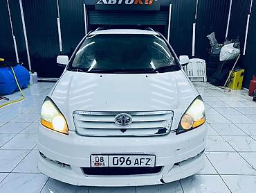 Toyota: Toyota Ipsum: 2002 г., Минивэн — 6