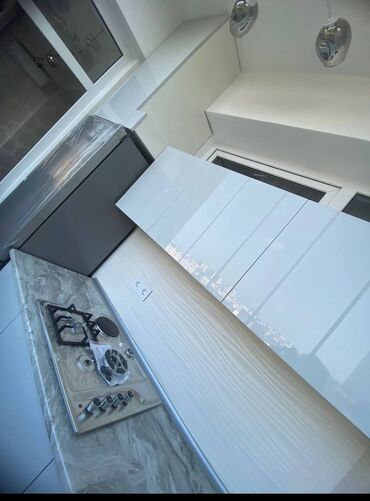 Uzunmüddətli kirayə mənzillər: Mənzil kirayə verilir. Xalglar dostluqu metrosuna 5deq — 11