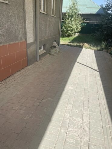 сдаю частный дом без хозяина: 18 м², 1 комната, Утепленный, Забор, огорожен