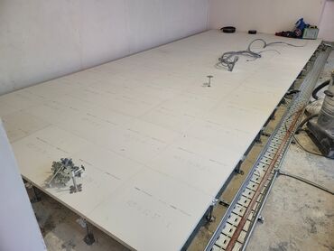 Döşəmə işləri: Yüksəldilmiş döşəmə sistemi və quraşdırılması Təsvir: - Modul — 5