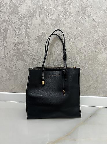 Çiyin çantası, Marc Jacobs, İşlənmiş