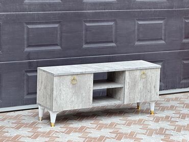 TV altlığı: Yeni, Düz TV altlığı, Rusiya — 10