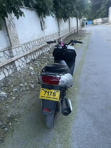 faster f10 scooter: Gümüşü rəngdə, JPJC markalı skuter. Bu model rahat hərəkət üçün — 2