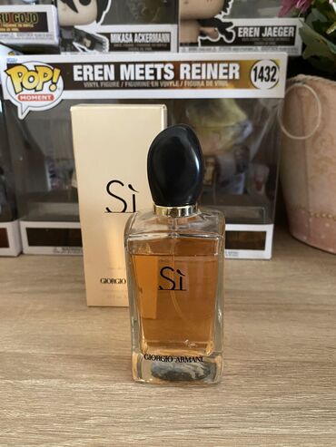 poly gel – komplet za nokte: ARMANI Si Eau De Parfum Intense Femme Ovaj parfem je savršen za