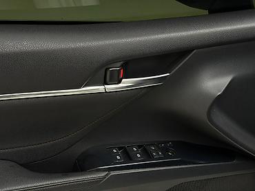 Toyota: Toyota Camry: 2018 г., 2.5 л, Автомат, Гибрид, Седан — 16