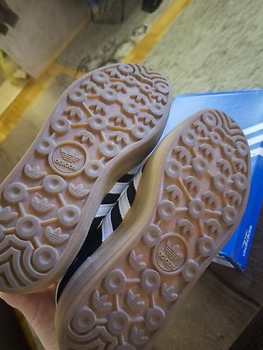 nike air max plus black and white: Adidas Gazelle Bold platform patike - Model: Adidas Originals Gazelle — 4
