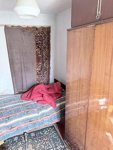 Недвижимость: 70 м², 3 комнаты — 8