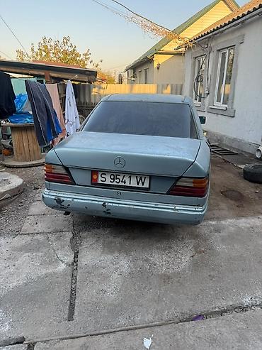 ош авто базар: Mercedes-Benz 190: 1990 г., Кол менен иштөөчү, Седан — 1