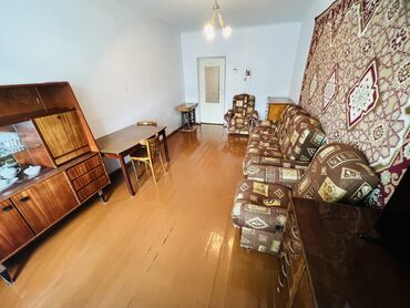 Продажа квартир: 2 комнаты, 49 м², Индивидуалка, 4 этаж, Старый ремонт