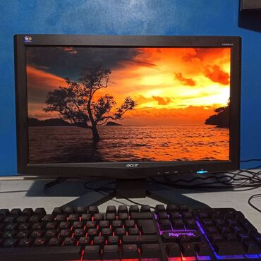 Мониторы: Монитор, Acer, Б/у, 18" - 19" — 3