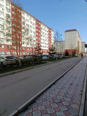 Продажа квартир: 3 комнаты, 71 м², Индивидуалка, Цокольный этаж этаж, Косметический ремонт