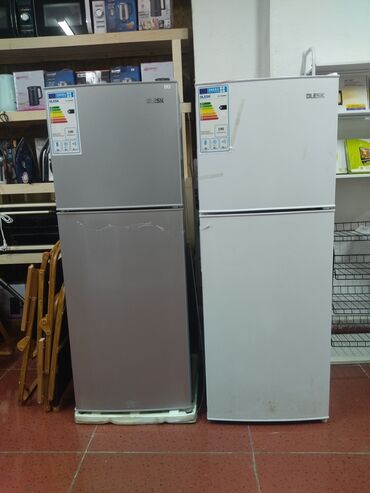 Плиты и варочные поверхности: Холодильник Новый, Двухкамерный