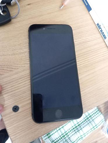 Apple iPhone 8 (черный, стеклянная задняя крышка) 64гб. АКБ 96% Надо