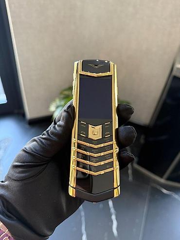 Vertu 4 GB, rəng - Qızılı, Düyməli lalafo.az -da Vertu 4 GB, rəng - Qızılı, Düyməli