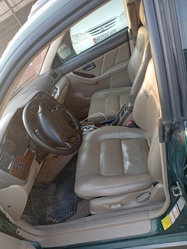 Subaru: Subaru Legacy: 2000 г., 2.5 л, Автомат, Бензин, Седан — 10