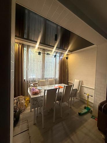коктал: 3 комнаты, 64 м², 6 мкр 104 серия, 1 этаж — 2
