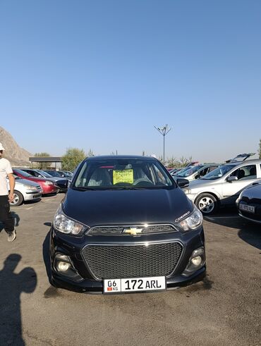 Chevrolet: Chevrolet Spark: 2016 г., 0.1 л, Робот, Бензин, Хэтчбэк