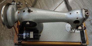 Qədim tikiş maşınları: Tikiş maşını "Podolsk 2M-33" Təzə vəziyyətdə, çox az istifadə olunmuş — 22