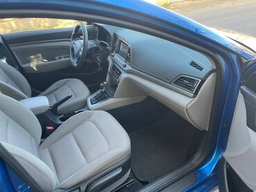 Hyundai: Hyundai Elantra: 2 l | 2017 il Sedan — 7