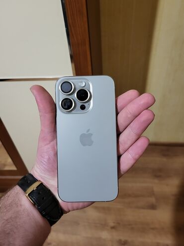 Apple iPhone: IPhone 15 Pro, 128 GB, Natural Titanium, Simsiz şarj, Face ID, Sənədlərlə